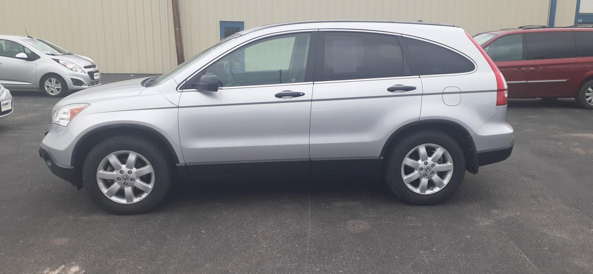 2009 Honda CR-V (5J6RE485X9L) , located at 2015 Cambell Street, Rapid City, SD, 57701, (605) 342-8326, 44.066433, -103.191772 - CARFAX AVAILABLE - Photo#0